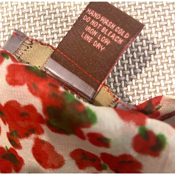 DMBM Red Sheer Floral V-Neck Pullover Shirt Top Blouse women's size Medium - Picture 6 of 6